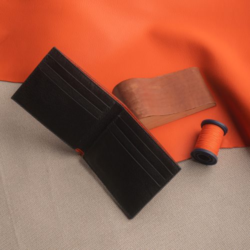 Leather Bi-fold wallet crafted in Tyde’s bespoke leather workshop session
